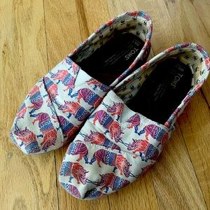 TOMS shoes, World Wildlife Foundation pair with Rhinos, size 6.5